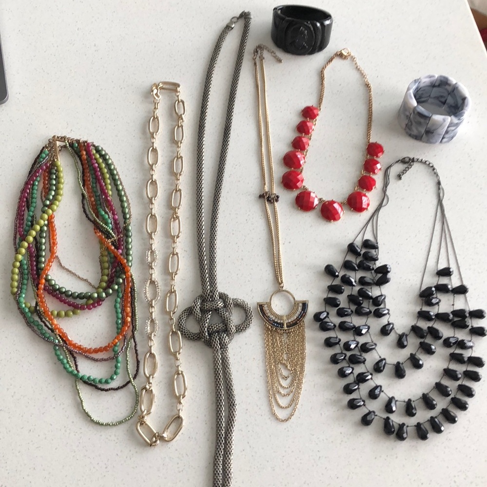 JEWELRY! Good Condition | Any offers welcome!